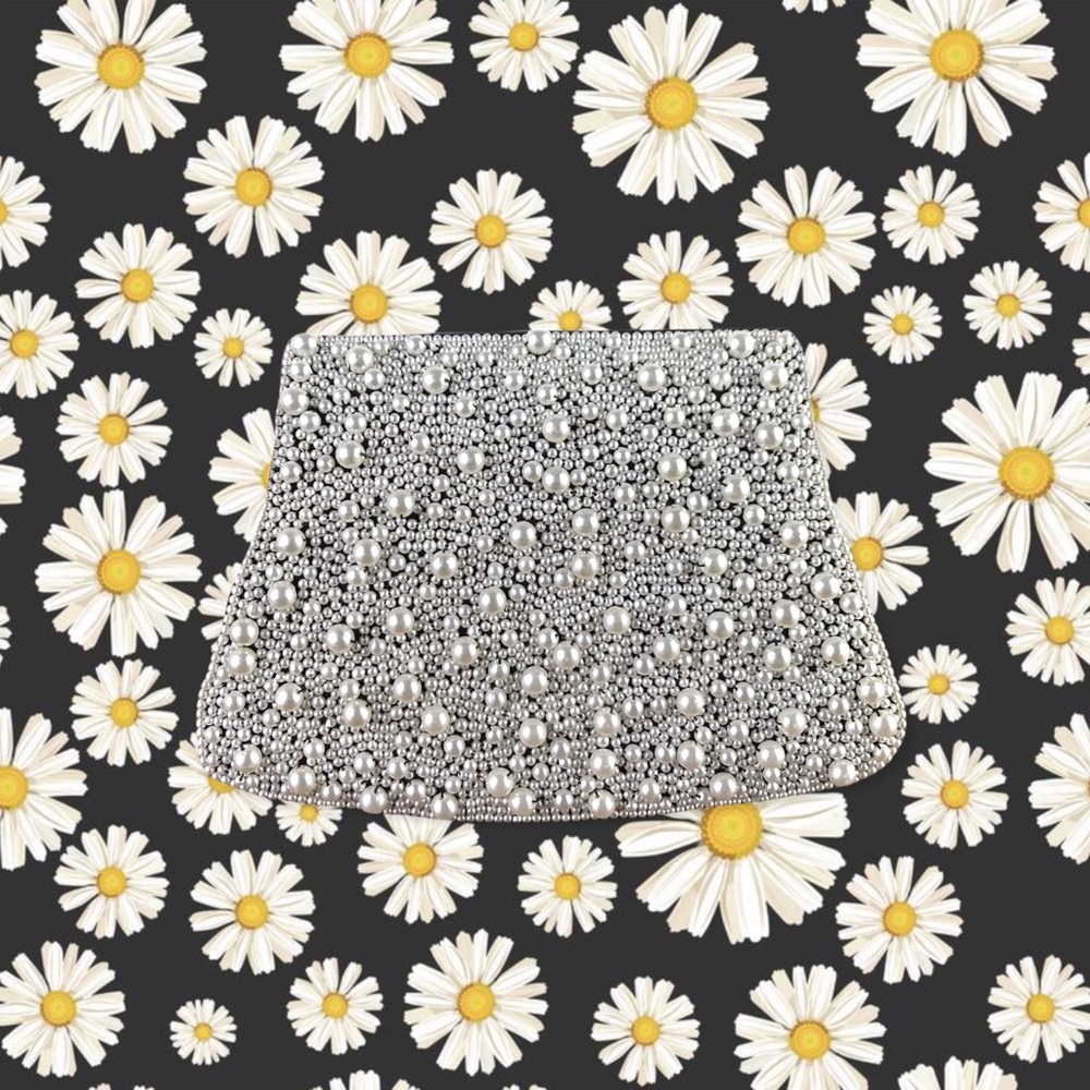 NWT 90’s Vintage La Regal Pearl Beaded Evening Bag